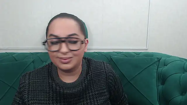 BustyAllyy online show from 04.10.26