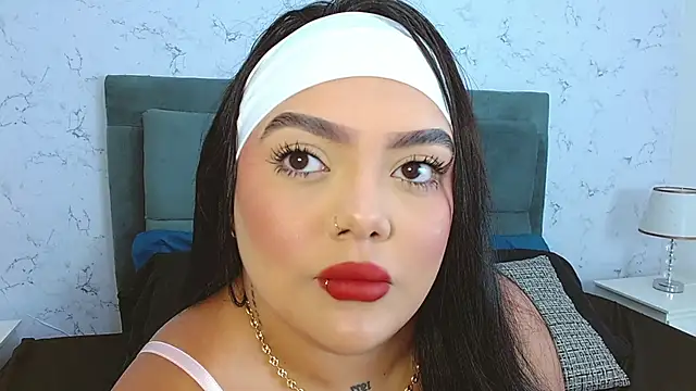 Brhiana Williamms online show from 04.07.26