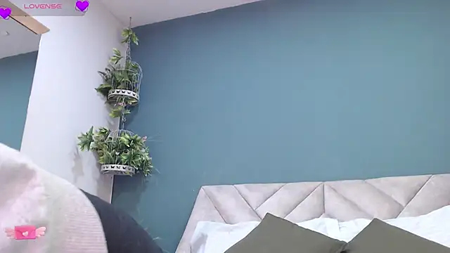 SharisWillian online show from 02.14.25