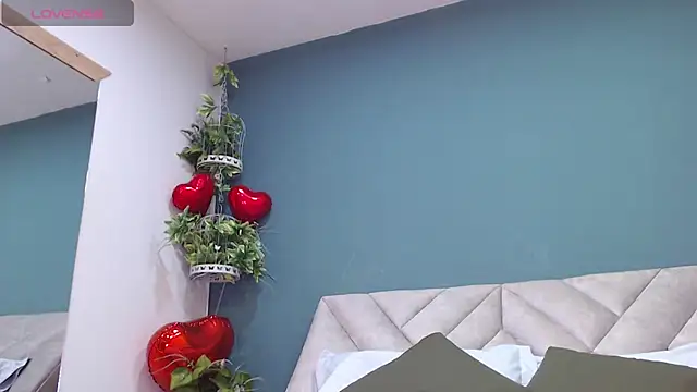 SharisWillian online show from 03.13.25