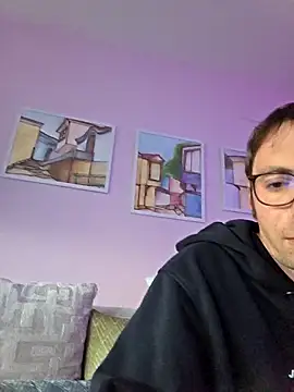Snapshot of Schnubby1 chatting on 04.20.26 Schnubby1 online show from 04.20.26