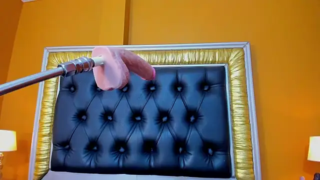 Foxy Assh  online show from 03.22.25