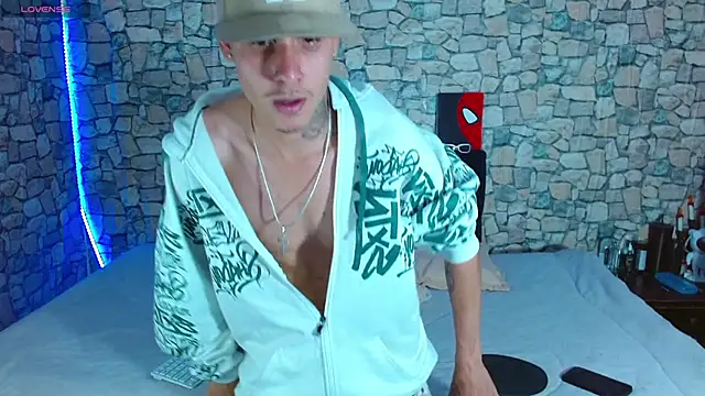 Bastiaan 28 online show from 01.08.26