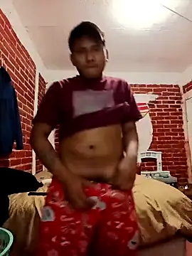 Snapshot of Cris_ale1218 chatting on 12.20.25 Cris ale1218 online show from 12.20.25