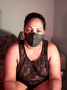 Snapshot of Kim_kardashia1 chatting on 01.16.26 Kim kardashia1 online show from 01.16.26