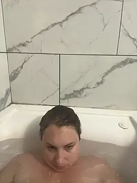 MilfyMrsRobinson online show from 02.01.26