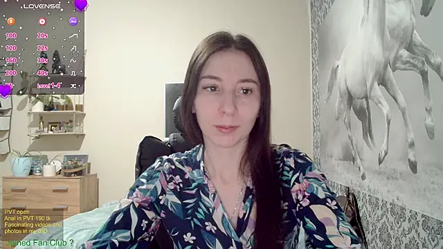 Snapshot of Wowpornoo chatting on 01.29.25 Wowpornoo online show from 01.29.25