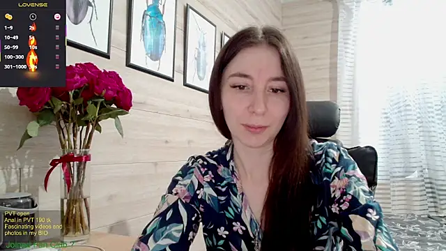 Snapshot of Wowpornoo chatting on 03.15.25 Wowpornoo online show from 03.15.25