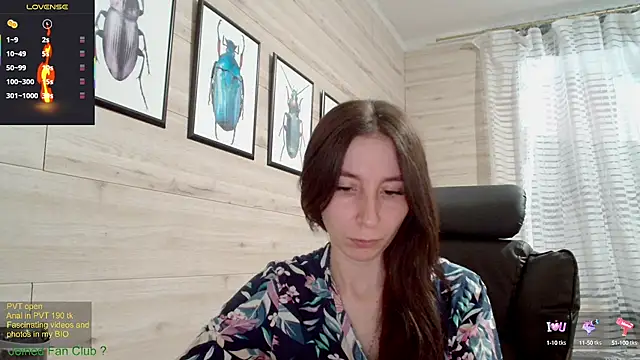 Snapshot of Wowpornoo chatting on 03.18.25 Wowpornoo online show from 03.18.25