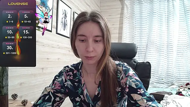 Snapshot of Wowpornoo chatting on 11.15.25 Wowpornoo online show from 11.15.25