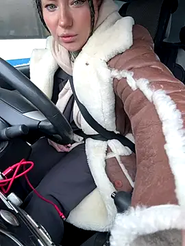 MooonReal online show from 11.21.25