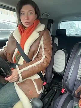 MooonReal online show from 12.18.25