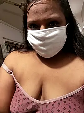 Love Jenny online show from 10.28.25