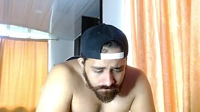 aronmiller404 online show from 02.06.26