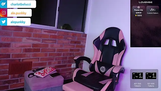 charlotbelucci  online show from 11.11.25