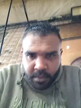 Snapshot of ListedLoin chatting on 01.10.25 ListedLoin online show from 01.10.25