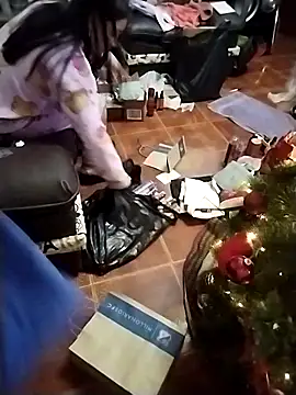 Snapshot of ToysSex_1 chatting on 12.20.25 ToysSex 1 online show from 12.20.25