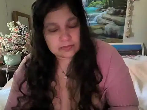 MelanieFawker online show from 10.30.25