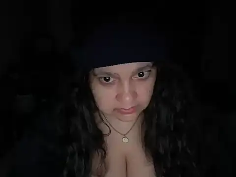 MelanieFawker online show from 11.15.25