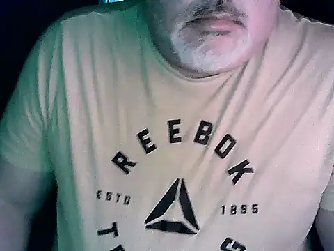 Snapshot of cashot58 chatting on 10.28.25 cashot58 online show from 10.28.25