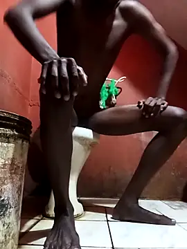 Snapshot of Tamil_boy_age28 chatting on 10.29.25 Tamil boy age28 online show from 10.29.25