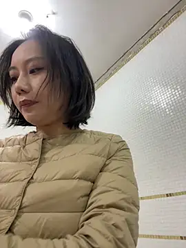 Eliza-E online show from 03.10.26