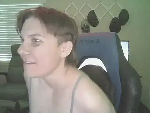 KaliSnow199623 online show from 01.21.25