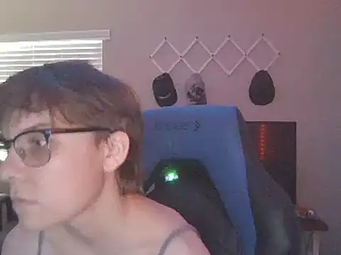 KaliSnow199623 online show from 02.08.25