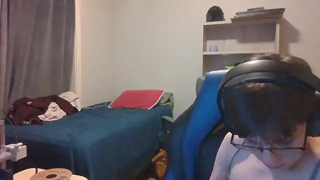 KaliSnow199623 online show from 11.04.25