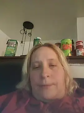 Snapshot of Icedcoffee2024 chatting on 11.21.25 Icedcoffee2024 online show from 11.21.25