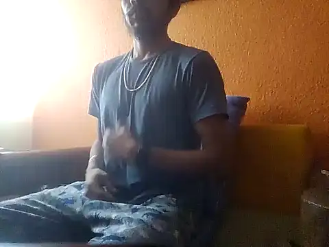 Snapshot of Angel_Coronel chatting on 01.20.25 Angel Coronel online show from 01.20.25