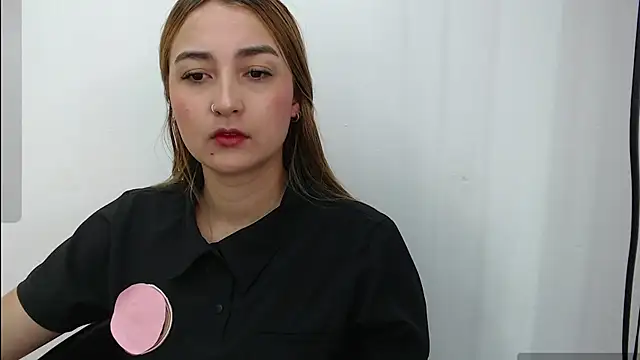 salome  lopez  online show from 11.21.25