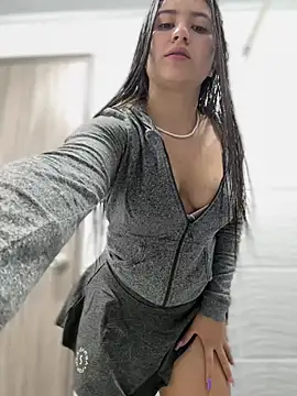 VAL PRINCESS online show from 12.19.24