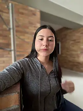 VAL PRINCESS online show from 02.18.26