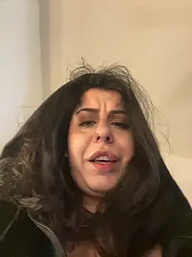 holyeroticss online show from 03.06.25