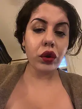 holyeroticss online show from 10.05.25