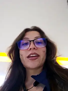 mmmVirginia online show from 11.10.25