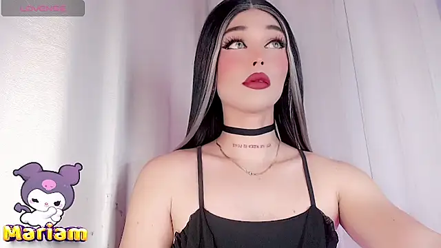 Snapshot of Marian_LV chatting on 12.21.24 Marian LV online show from 12.21.24