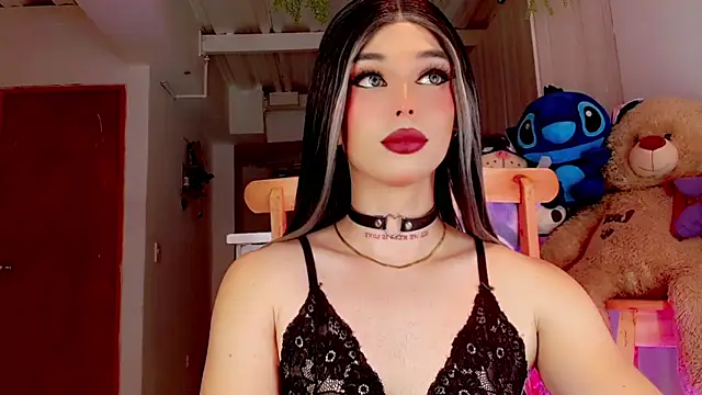 Snapshot of Marian_LV chatting on 02.13.25 Marian LV online show from 02.13.25