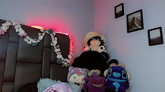 Snapshot of Marian_LV chatting on 09.29.25 Marian LV online show from 09.29.25