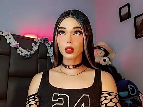 Snapshot of Marian_LV chatting on 10.01.25 Marian LV online show from 10.01.25