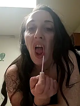 Snapshot of PhatAss_Kummmilla chatting on 12.06.24 PhatAss Kummmilla online show from 12.06.24