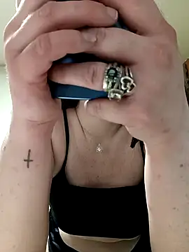 Snapshot of PhatAss_Kummmilla chatting on 12.29.24 PhatAss Kummmilla online show from 12.29.24