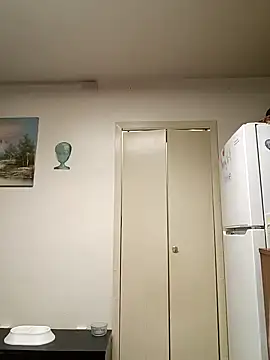 Snapshot of PhatAss_Kummmilla chatting on 02.22.25 PhatAss Kummmilla online show from 02.22.25