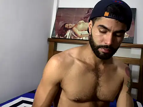 hideonbush051 online show from 01.07.26