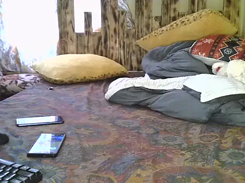 NATASHA LUCKY online show from 03.08.25