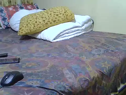 NATASHA LUCKY online show from 03.13.25