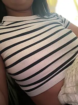 Salome golvert online show from 02.05.26