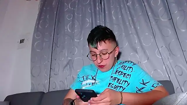 Sexyboy 666 online show from 11.25.25