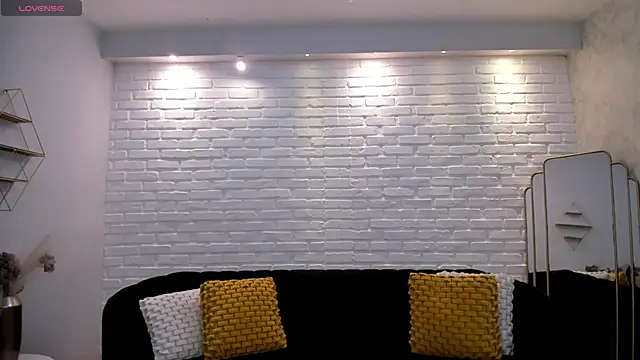 AnaisNin online show from 09.09.25